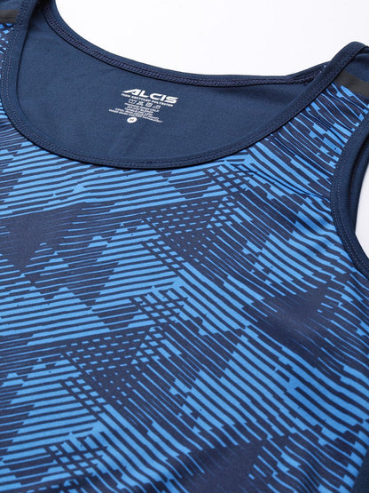 Alcis Men Printed Dry Tech Slim Fit T-shirt