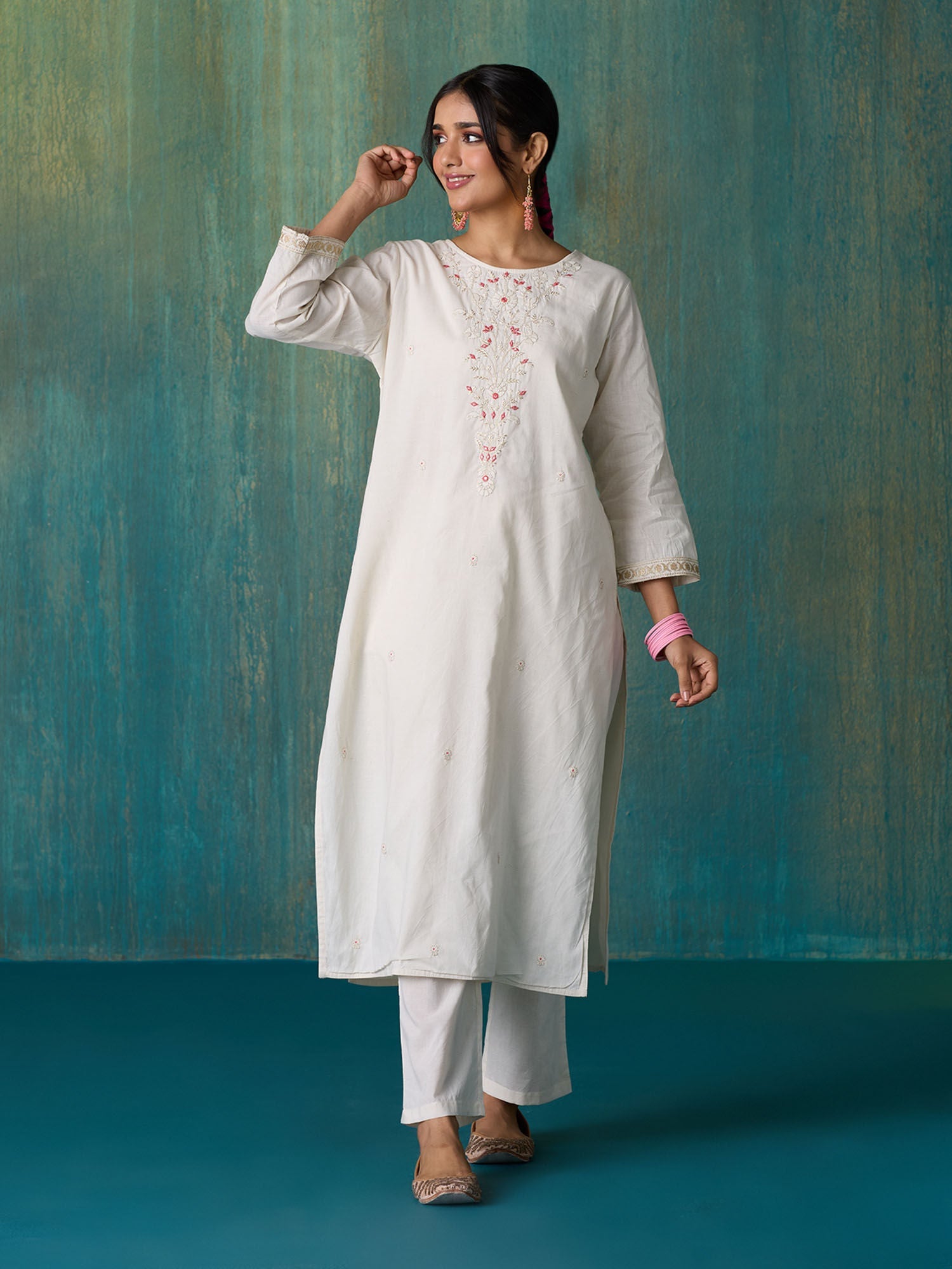 Likha Off white Tonal embrodiery Kurta Pant and Brocade Dupatta LIKSKD253 (Set of 3)