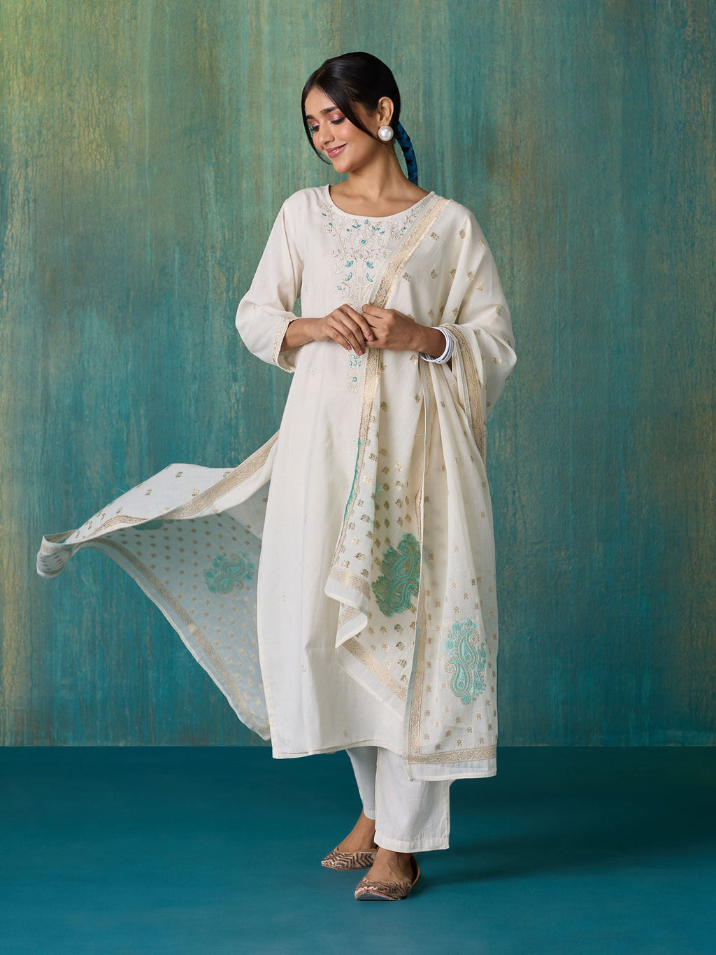 Likha Off white Tonal embrodiery Kurta Pant and Brocade Dupatta LIKSKD253 (Set of 3)