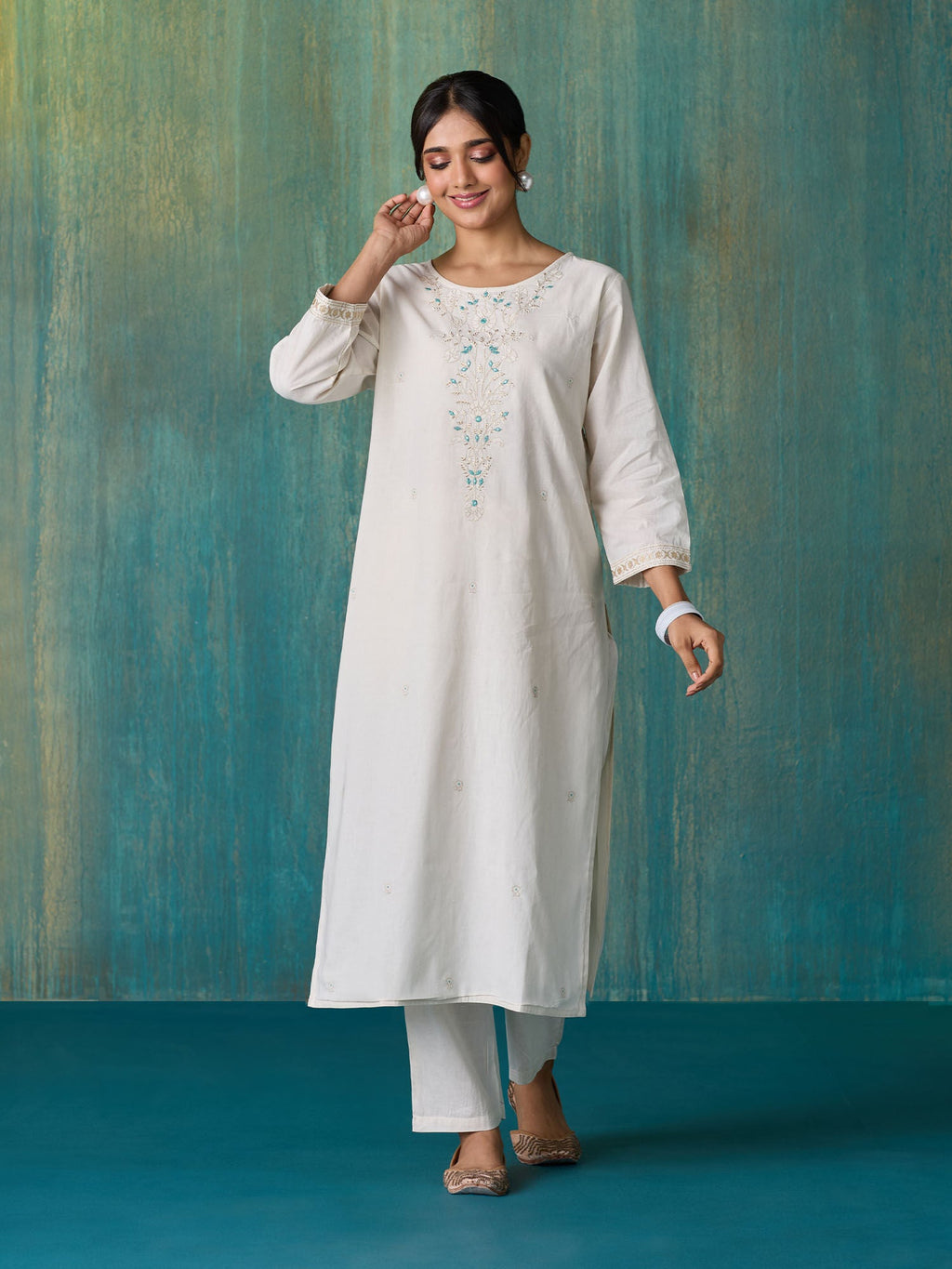 Likha Off white Tonal embrodiery Kurta Pant and Brocade Dupatta LIKSKD253 (Set of 3)