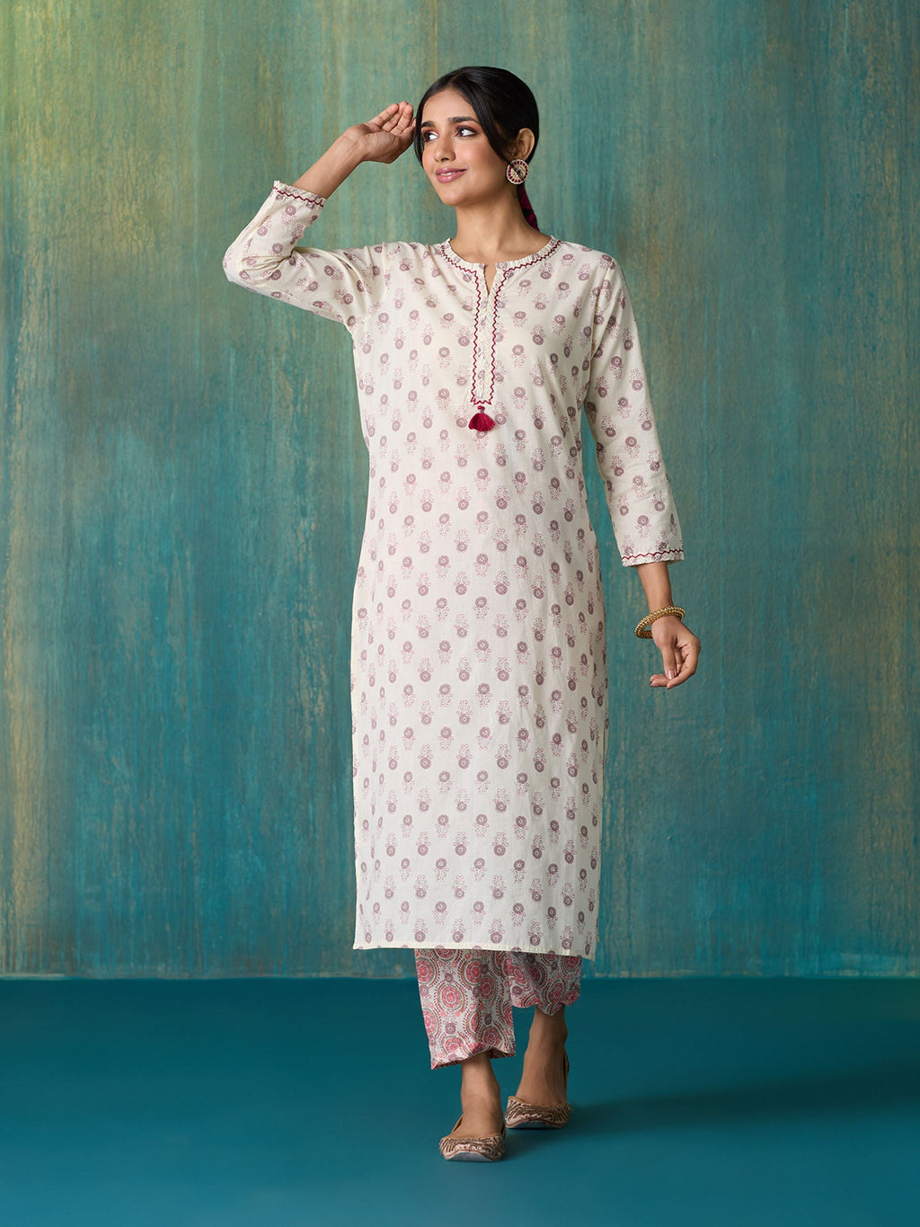 Likha Off White Sanganeri Printed Kurta Pant and Dupatta LIKSKD264 (Set of 3) - S