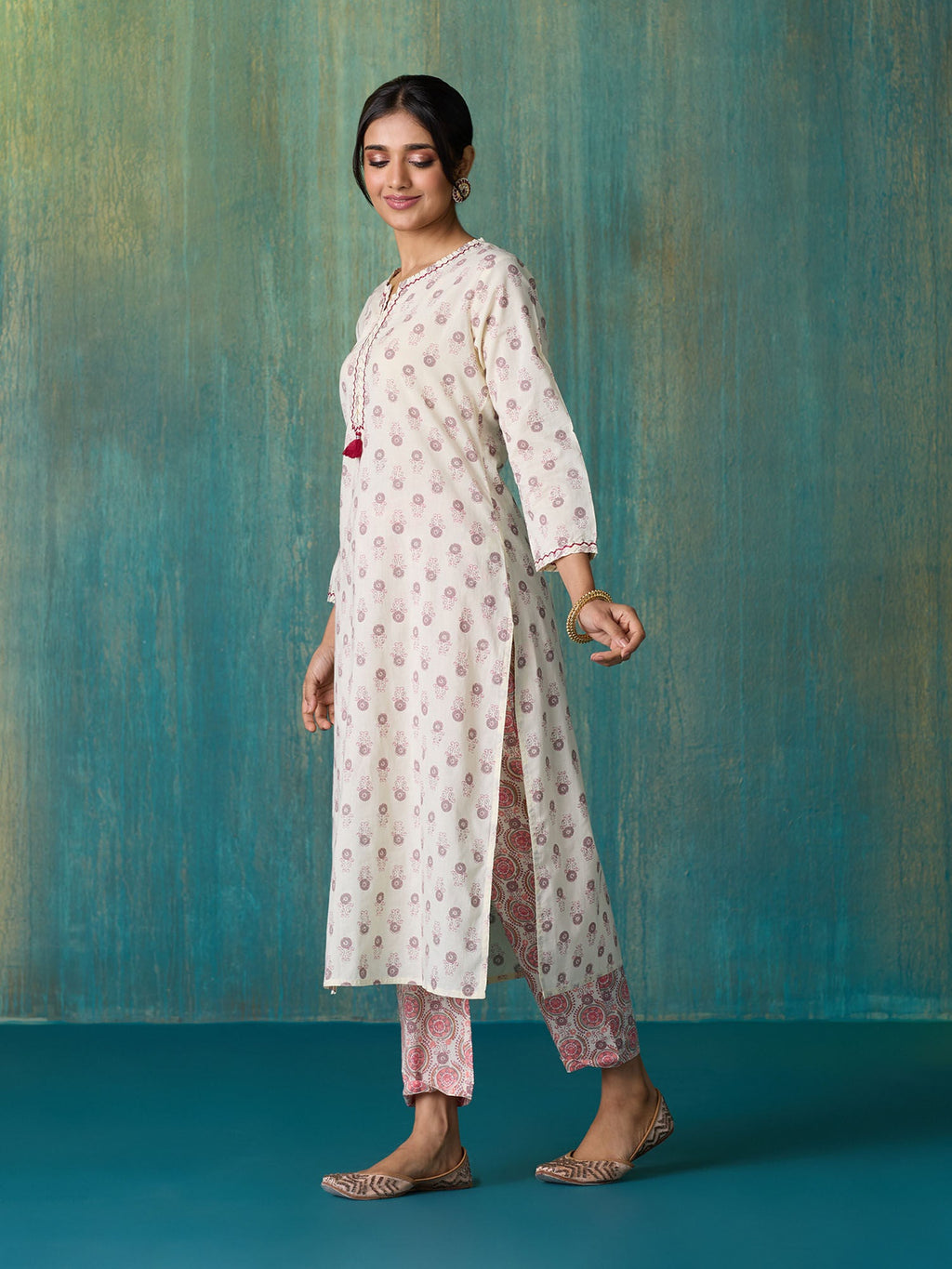 Likha Off White Sanganeri Printed Kurta Pant and Dupatta LIKSKD264 (Set of 3) - S