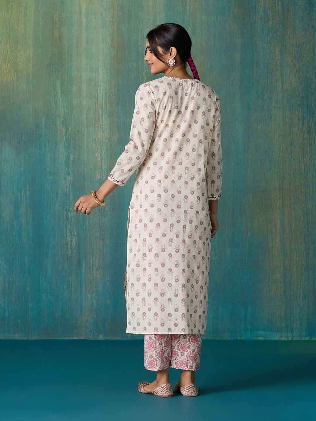 Likha Off White Sanganeri Printed Kurta Pant and Dupatta LIKSKD264 (Set of 3) - S