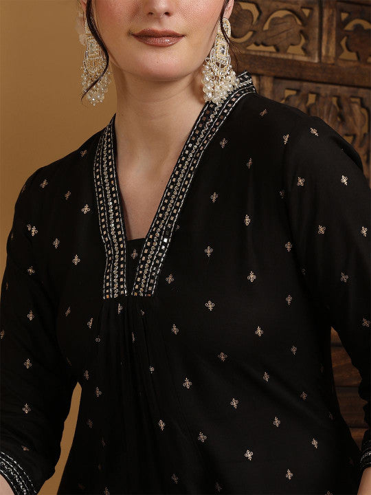 Sangria Embroidered Anarkali Kurta