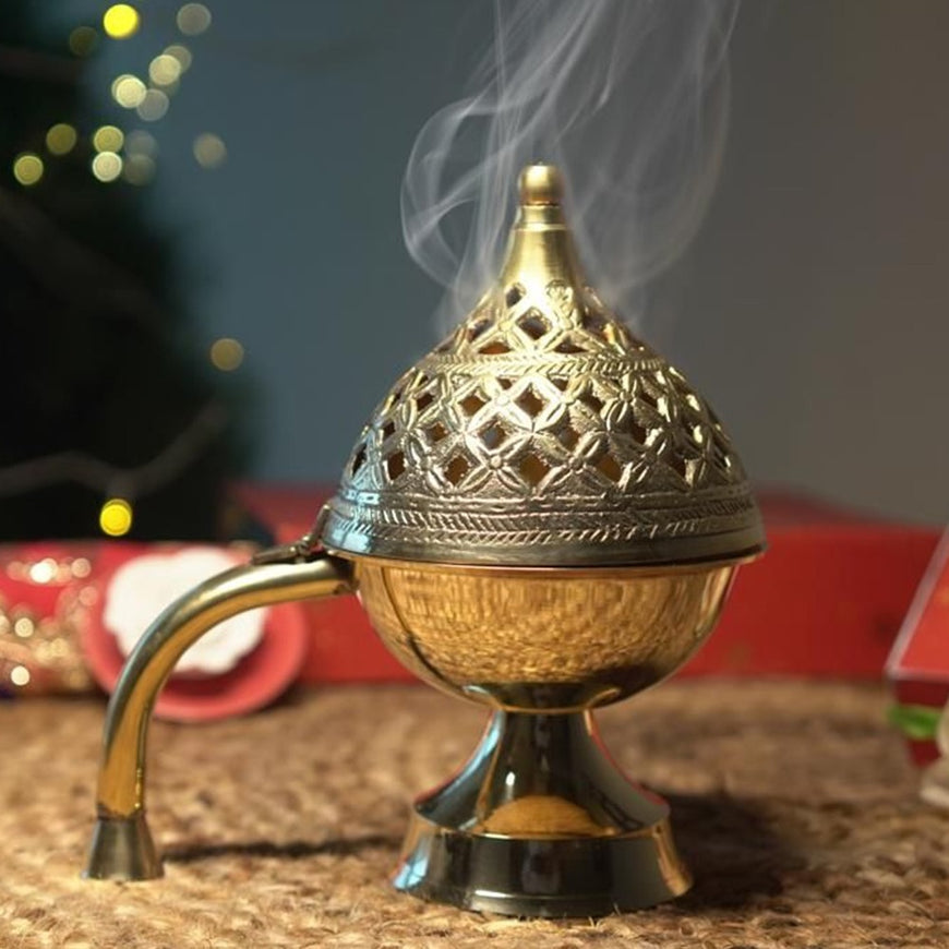 Nirmalaya Cow Dung Havan Cups And Golden Brass Dhuni Combo