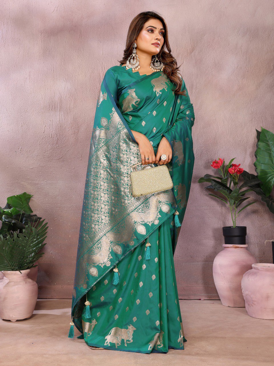 Anaita Green Premium Banarasi Tissue Silk Saree With Gala Weaving Work