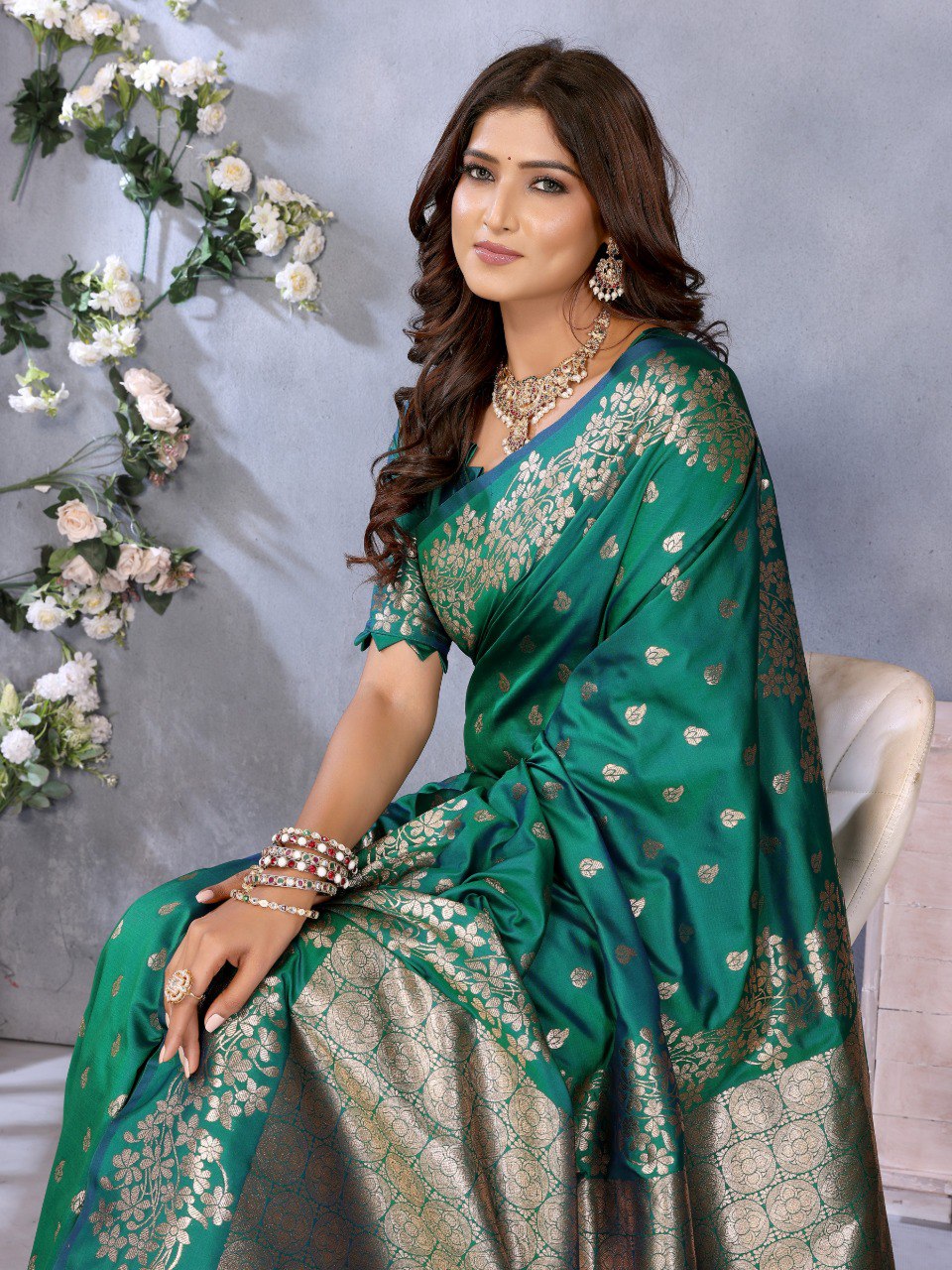 Anaita Green Premium Banarasi Tissue Silk Saree With Gala Weaving Work