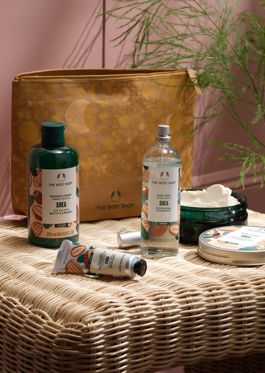 The Body Shop Cleanse, Nourish & Refresh Shea Gift Bag - 1 Pc