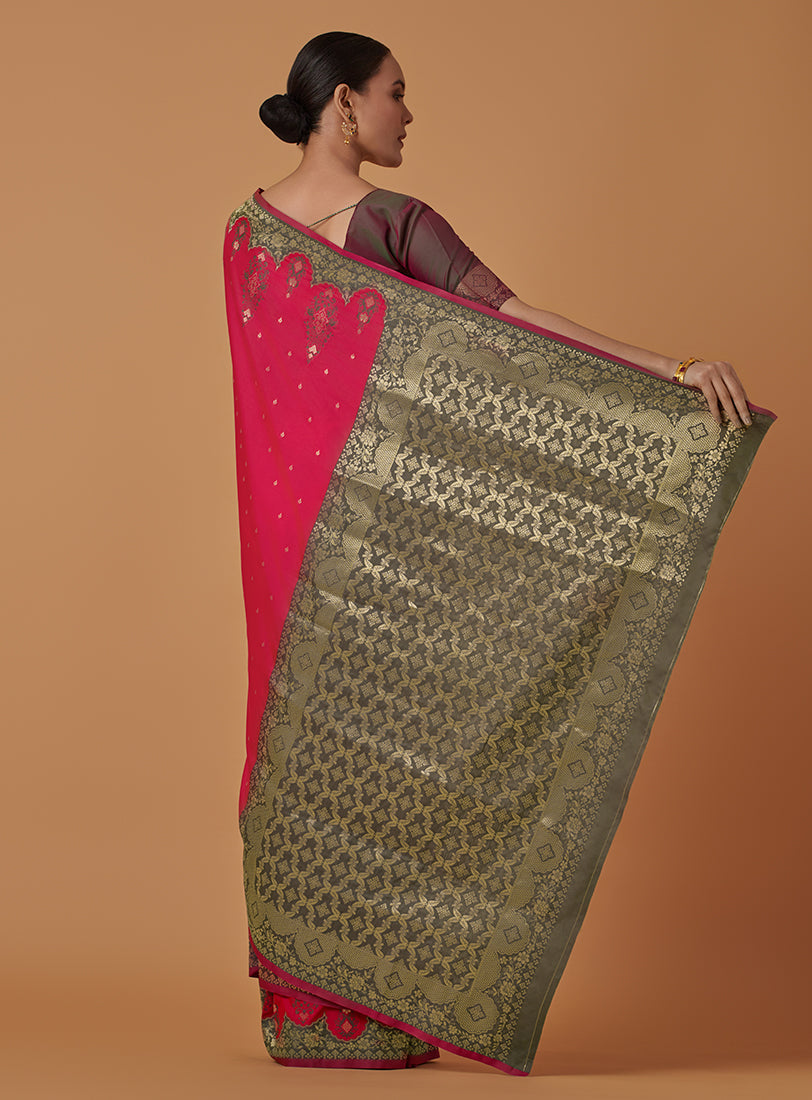 Monjolika Fashion Pink Banarasi Silk Blend SareeWith Zari Woven Rich Brocade Design
