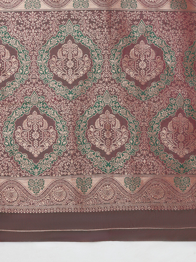 Monjolika Fashion Red Banarasi Silk Blend SareeWith Traditional & Modern Dulha Dulhan Figure Zari Woven Detailing