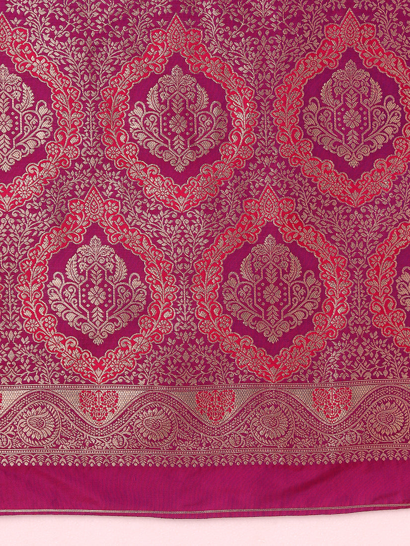 Monjolika Fashion Olive Banarasi Silk Blend SareeWith Traditional & Modern Dulha Dulhan Figure Zari Woven Detailing