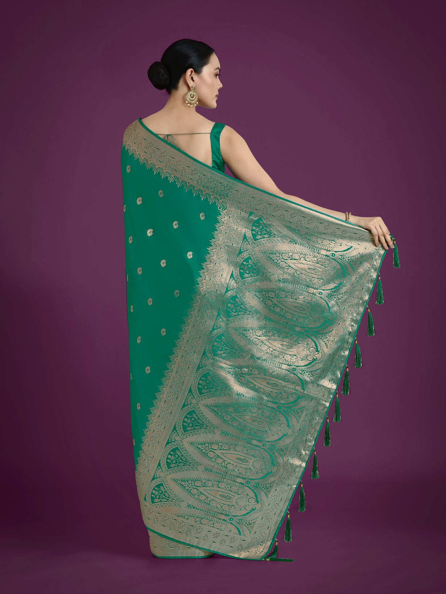 Monjolika Fashion Divine Turquoise Soft Banarasi Satin Silk Saree With Blouse Piece