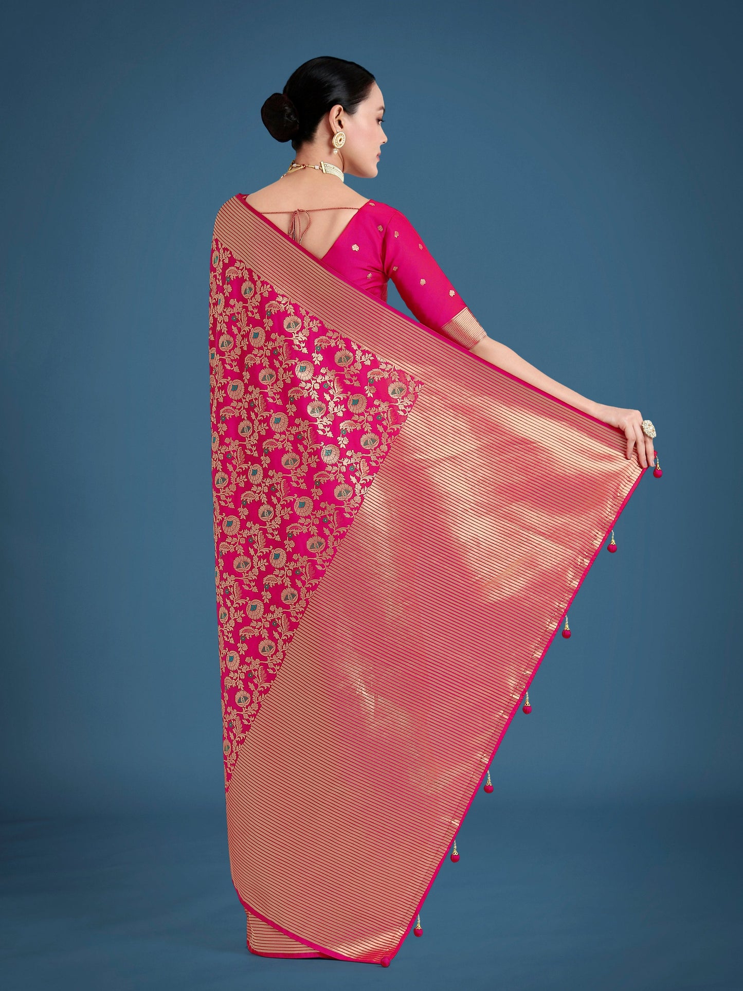 Monjolika Fashion Banarasi Silk Rani Pink Zaal Pattern Traditional Saree