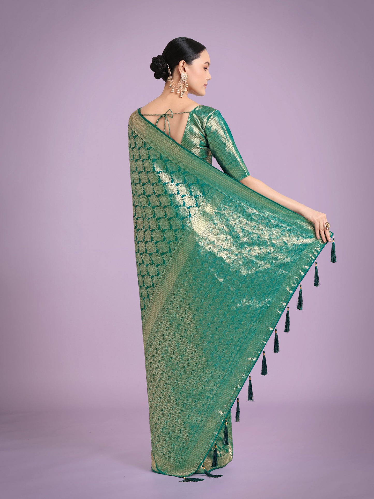 Monjolika Fashion Flattering Turquoise Banarasi Satin Silk Zari Weaving Work Designer Saree