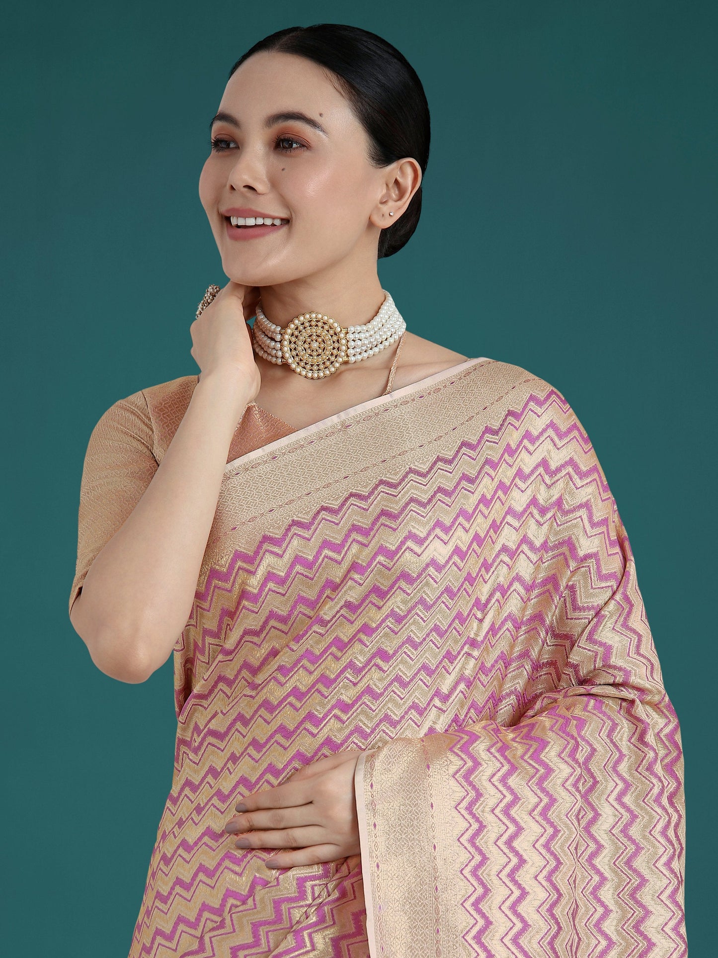 Monjolika Fashion Wonderful Light Lilac Soft Banarasi Satin Silk Leheriya Design Saree