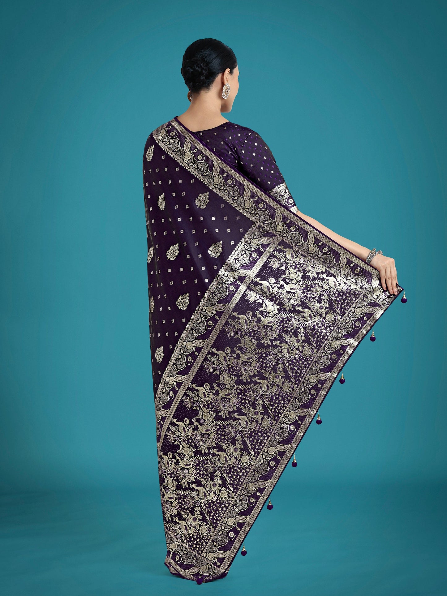 Monjolika Fashion Traditional Purple Woven Banarasi Satin Silk Saree