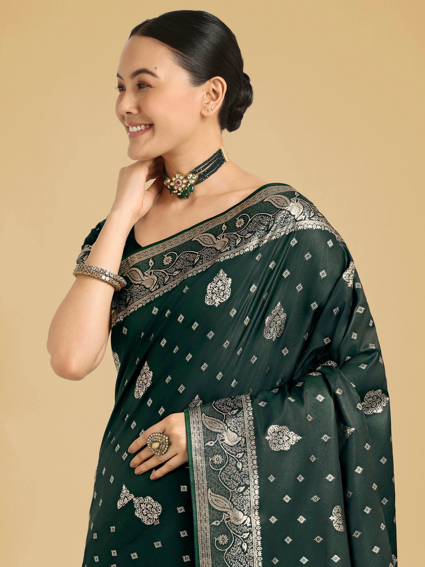 Monjolika Fashion Traditional Dark Geen Woven Banarasi Satin Silk Saree