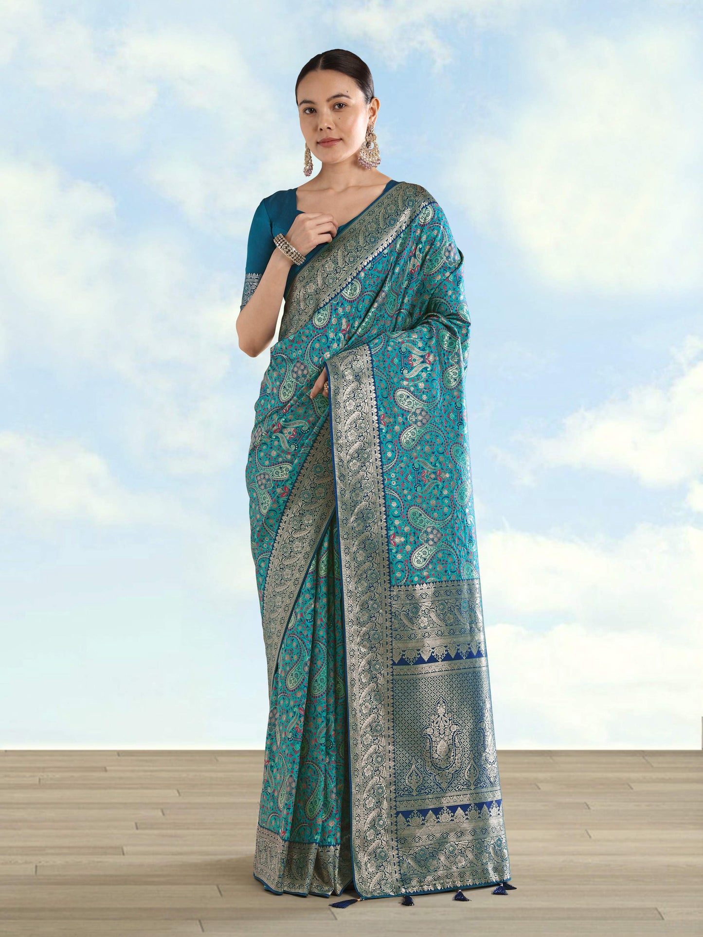 Monjolika Fashion Turquoise Banarasi Silk Saree With Traditional Paisley Weaves