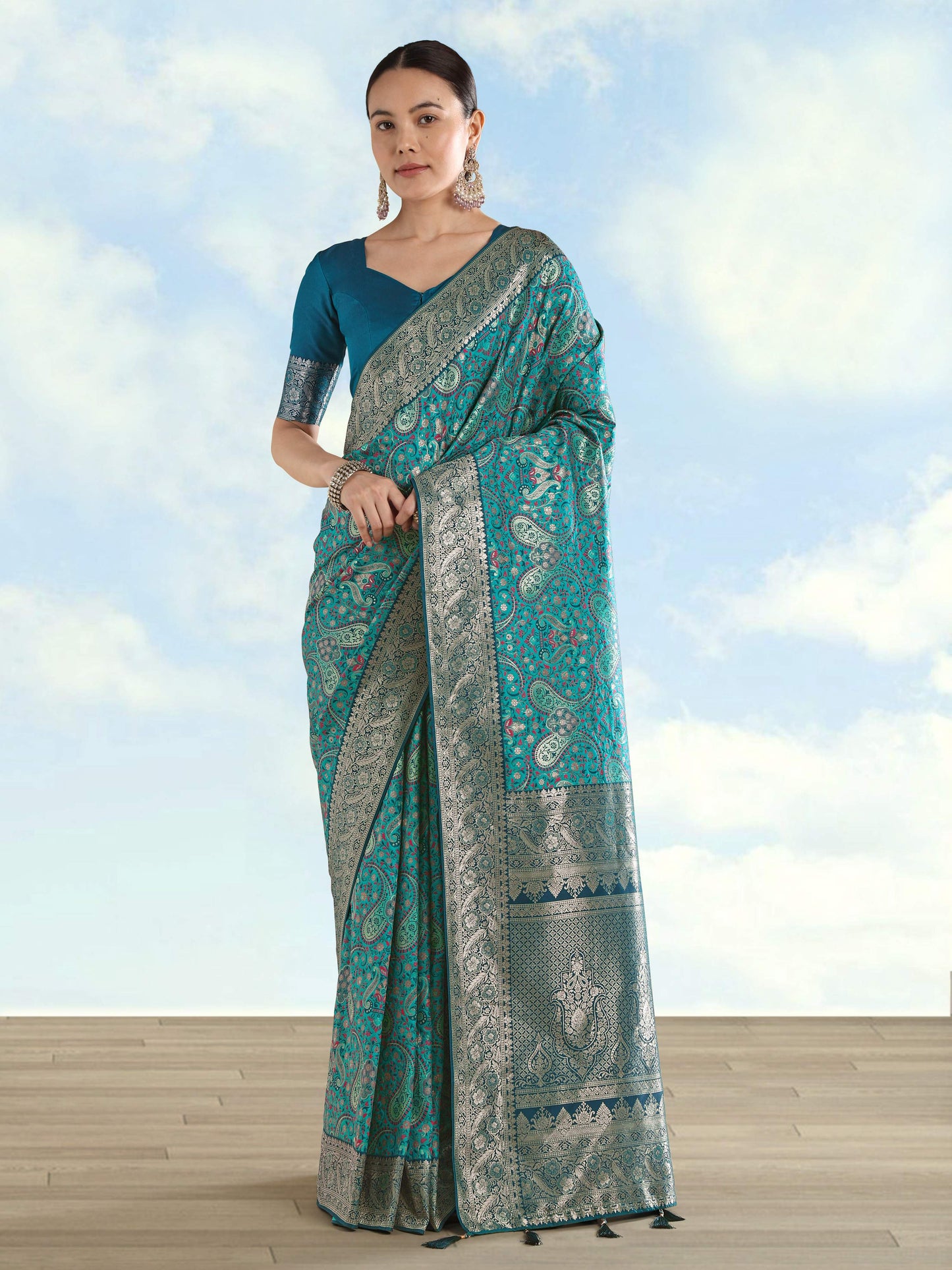 Monjolika Fashion Turquoise Banarasi Silk Saree With Traditional Paisley Weaves
