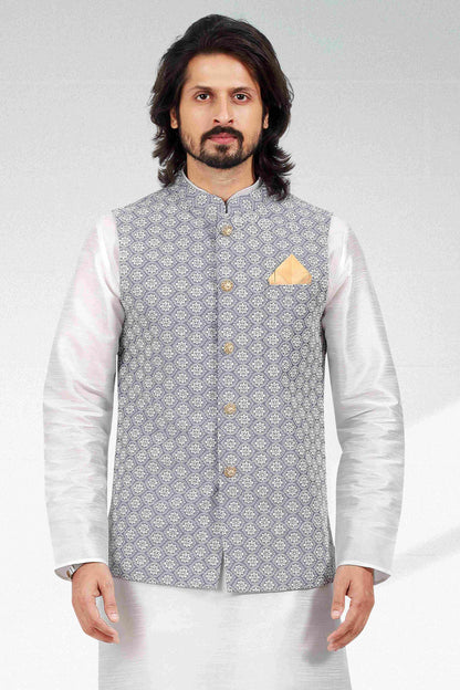 Raivat Ethnic Art Banarasi Silk Thread Work 3 Pics Jacket Set In Purple Light Colour
