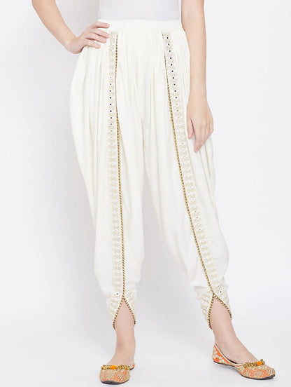 Cheera Women’s White Dhoti With Golden Lace