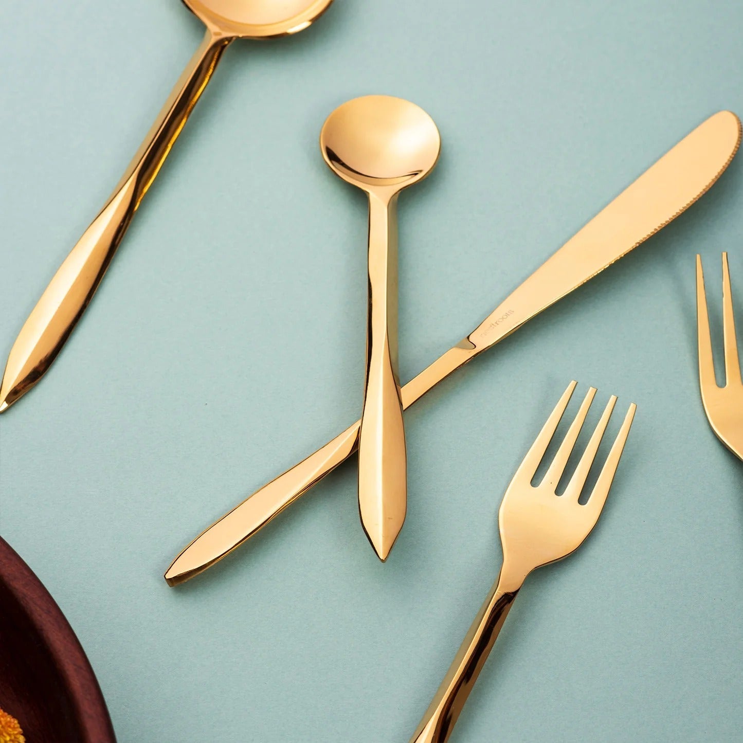 Nestroots Pinnacle Precision Set of 5 Cutlery with Pointed Handles