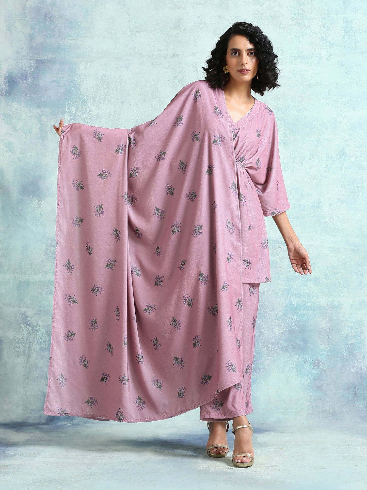trueBrowns Light Mauve Printed Velvet Shawl