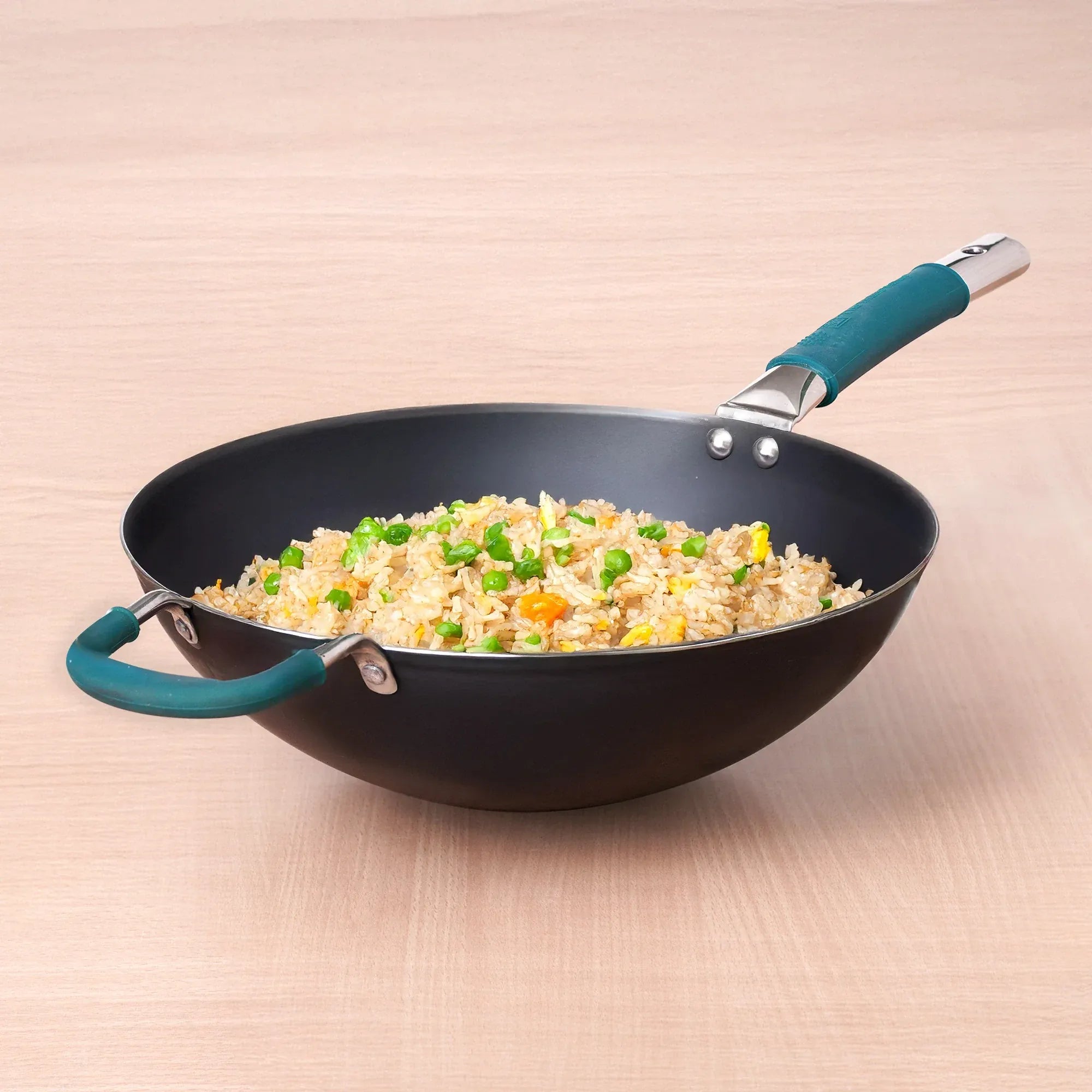 The Indus Valley 100% Pure Sheet Iron Wok with Silicone Handle 4L 30cm