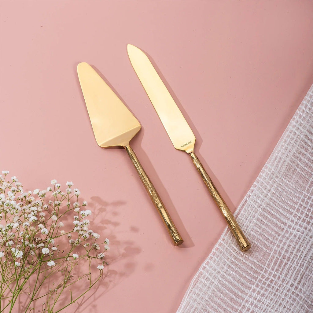 Nestroots Artisan Elegance Set of 2 Cake Servers with Hammered Handles