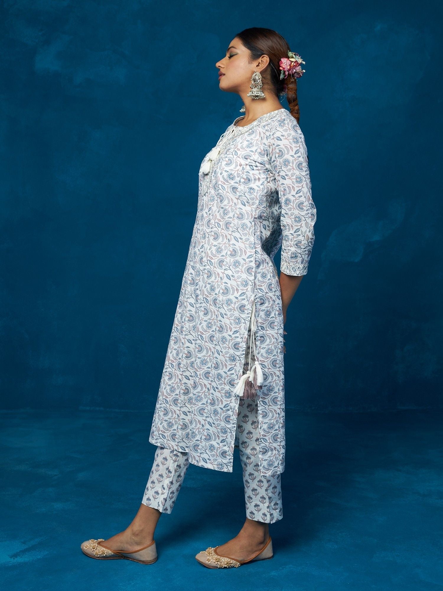 Likha White Floral Hand Block Printed Co-ord Set LIKSKD71 (Set of 2) - M