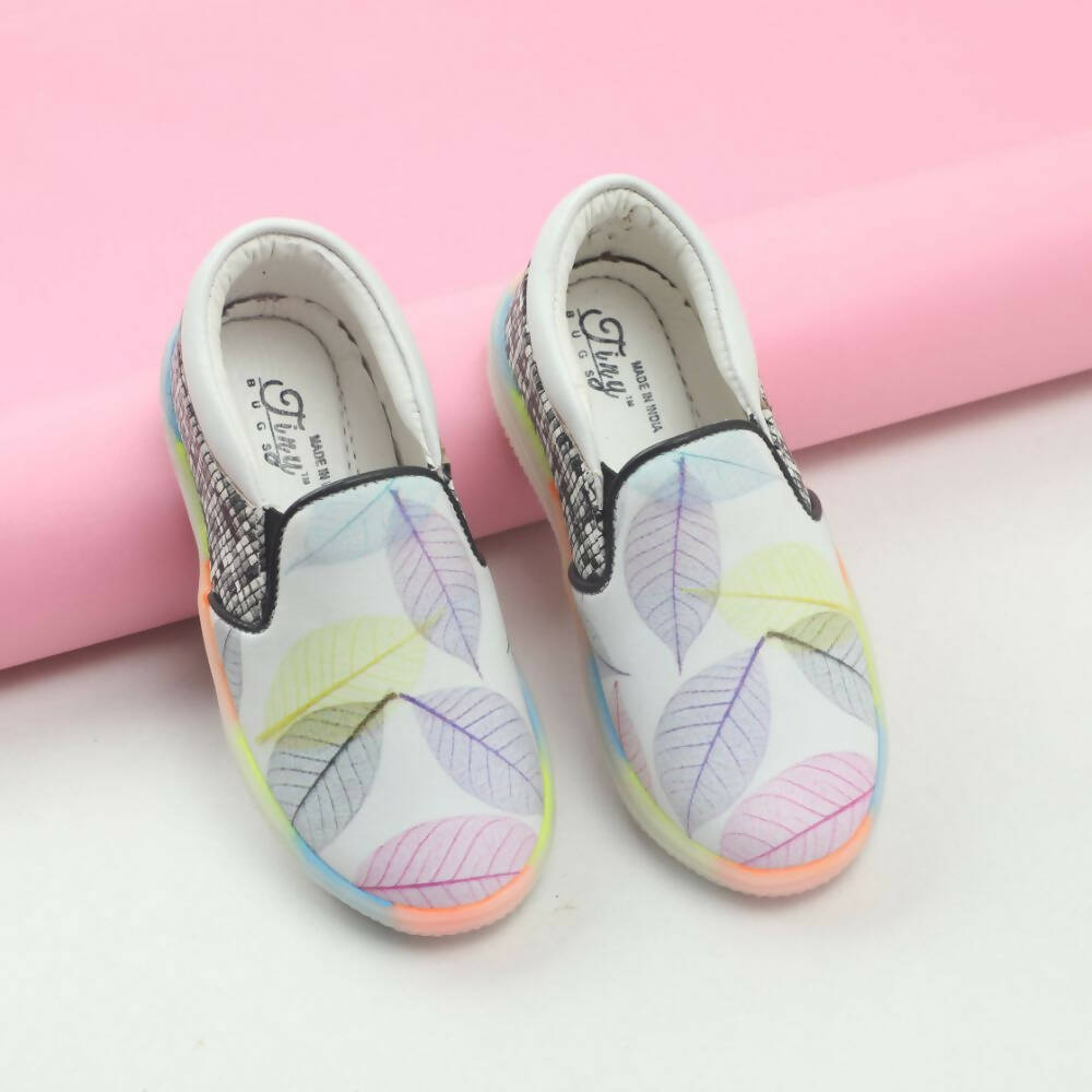 Tiny Bugs Girls Leaf Printed Slip Ons Sneakers - White