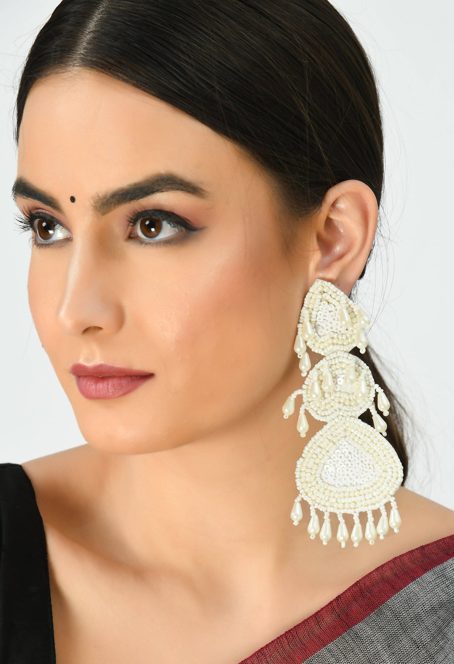 Mominos Fashion Johar Kamal Handicraft Off White Pearls Earrings