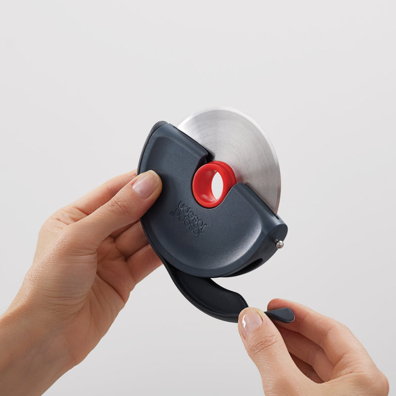 Disc Easy-Clean Grey Pizza Slicer