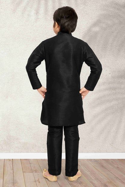 Raivat Ethnic Banarasi Silk Digital Printed Kurta Pajama With Jacket In Maroon Colour