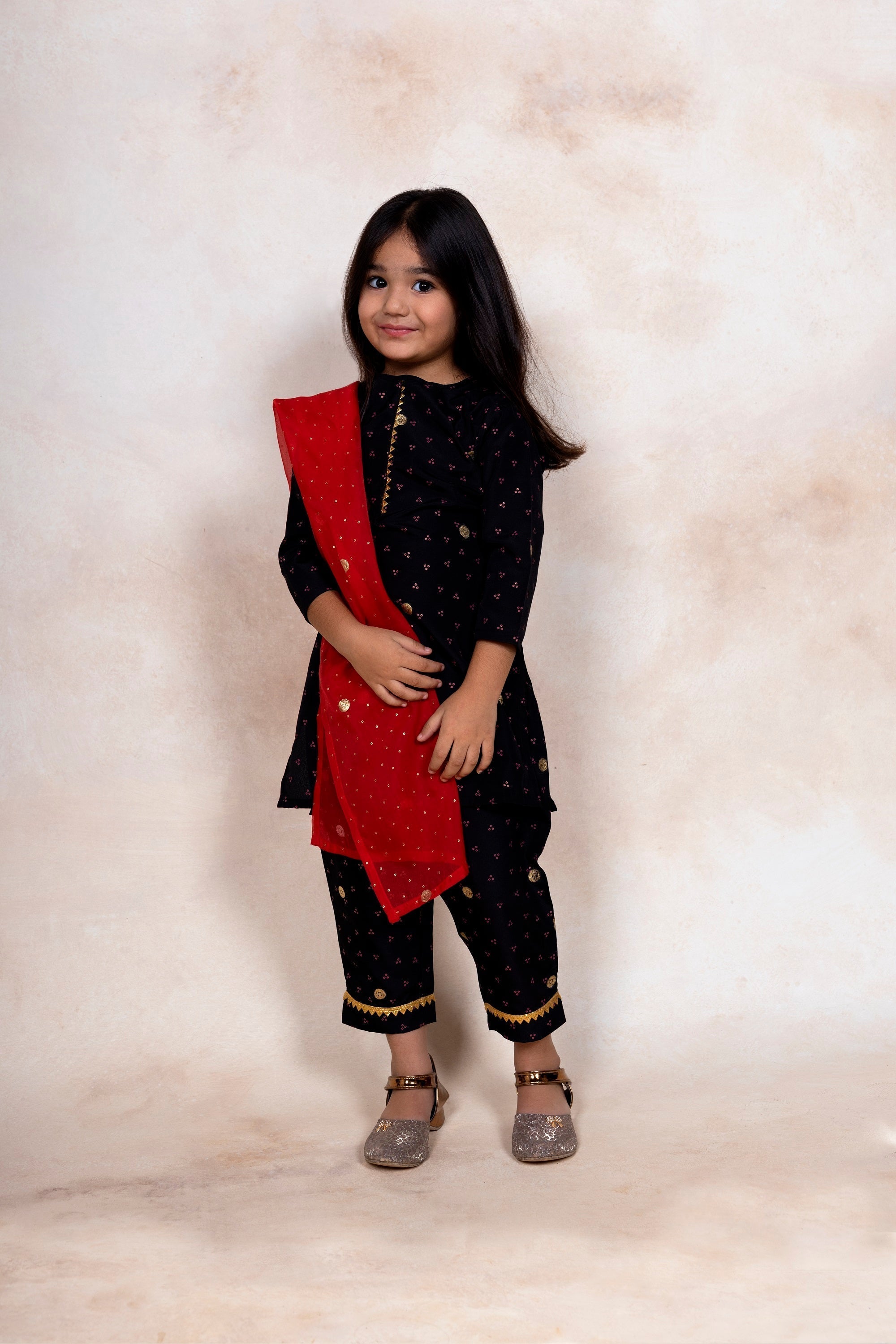 Ahalyaa Black Crepe Straight Kurta Sets