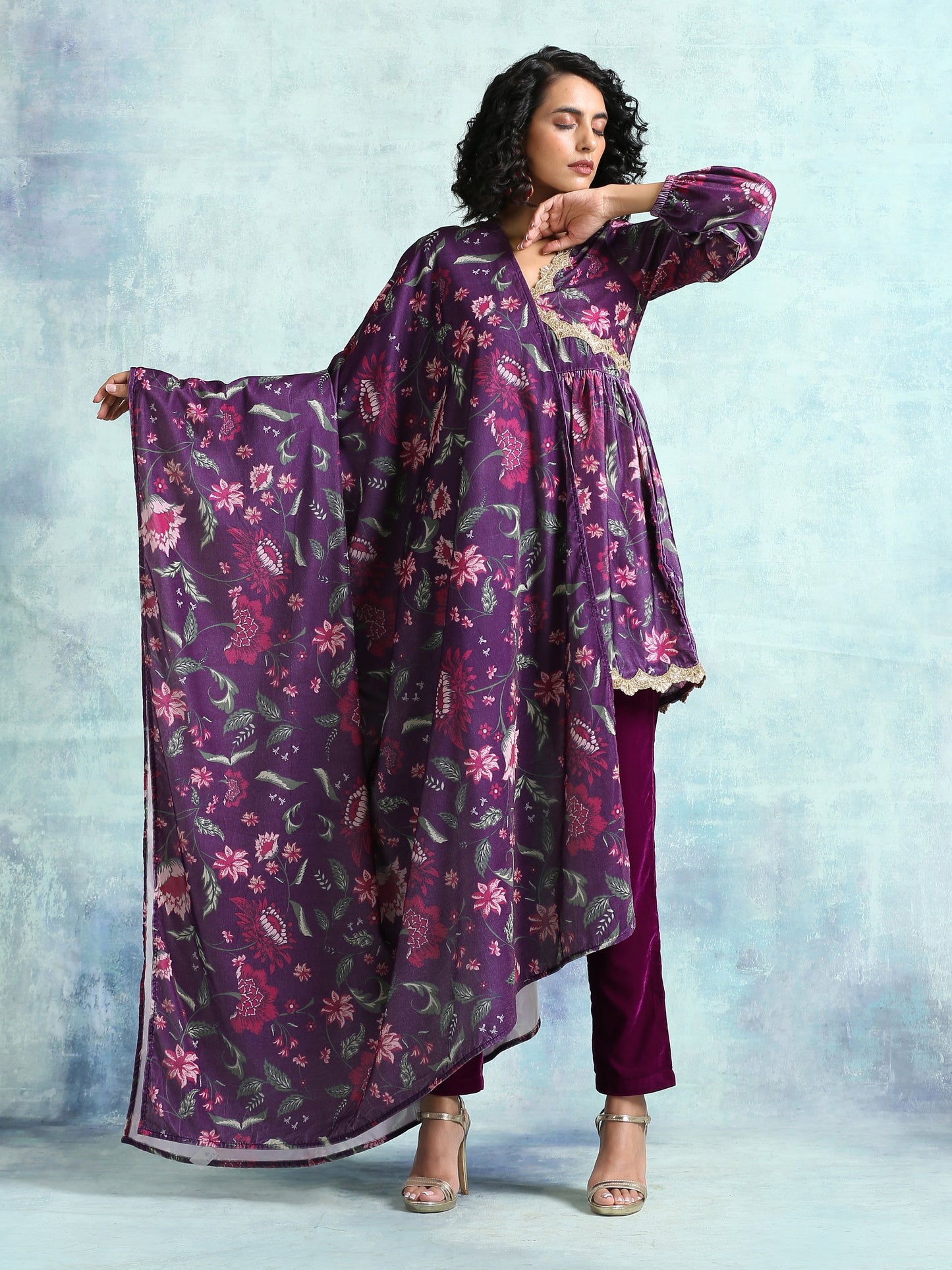 trueBrowns Wine Printed Velvet Shawl