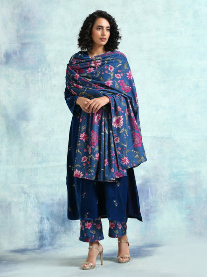 trueBrowns Blue Printed Velvet Shawl