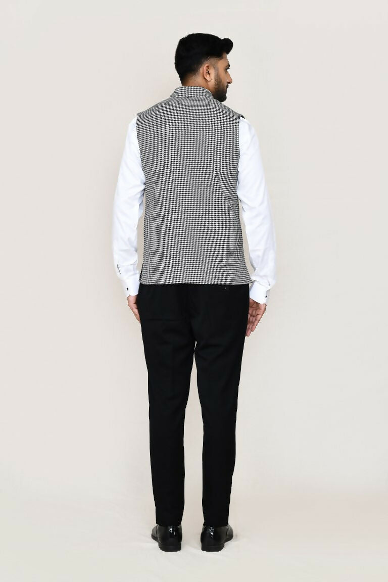Joban Fashion White And Black Colored Cotton Satin With Checks Print Work Men's Jacket