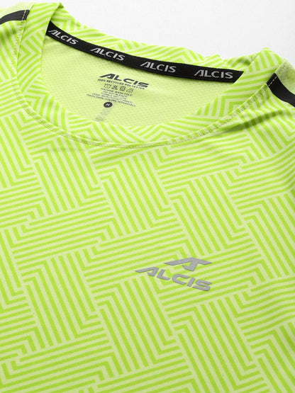 Alcis Men Printed Anti Static Slim Fit T-shirt