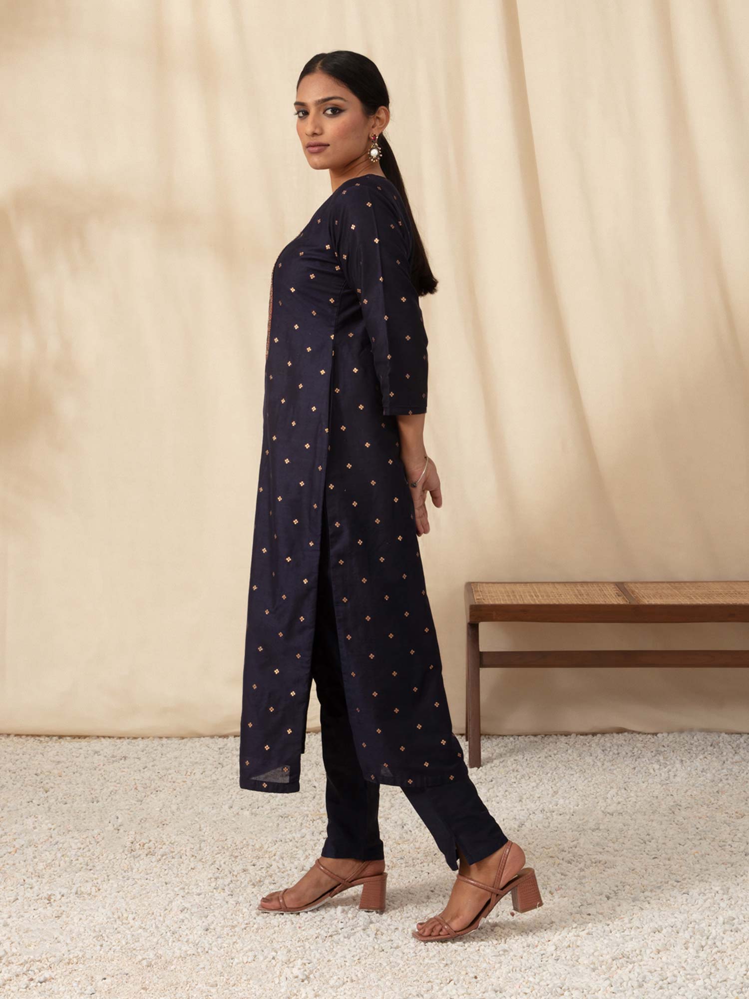Likha Navy Embroidered Kurta Pant set with Brocade Dupatta LIKSKD52 (Set of 3) - M