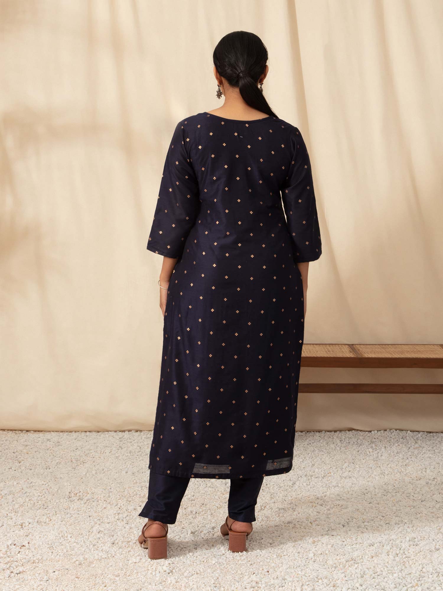 Likha Navy Embroidered Kurta Pant set with Brocade Dupatta LIKSKD52 (Set of 3) - M