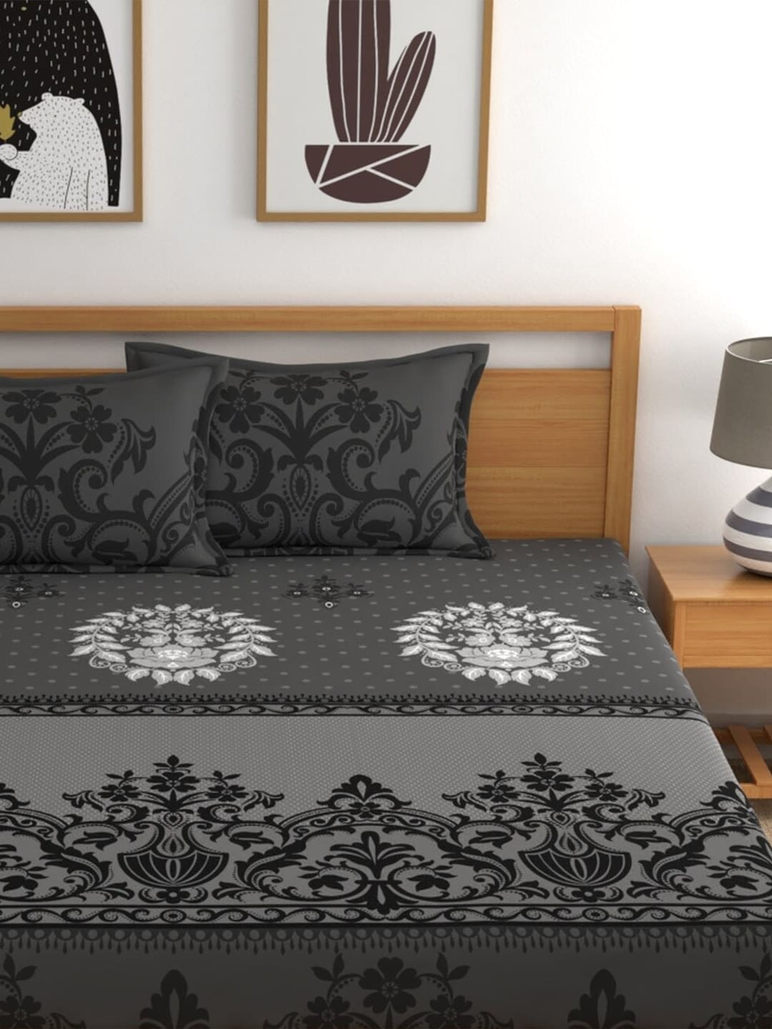 Dreamscape Grey & White Ethnic Motifs 144 TC Queen Bedsheet with 2 Pillow Covers