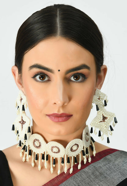 Mominos Fashion Johar Kamal Handicraft Gold/Off White Pearls Necklace with Earrings For Women