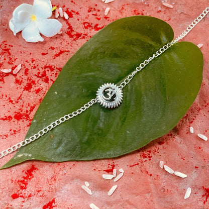 trueBrowns 925 Sterling Silver Om Silver Chain Rakhi