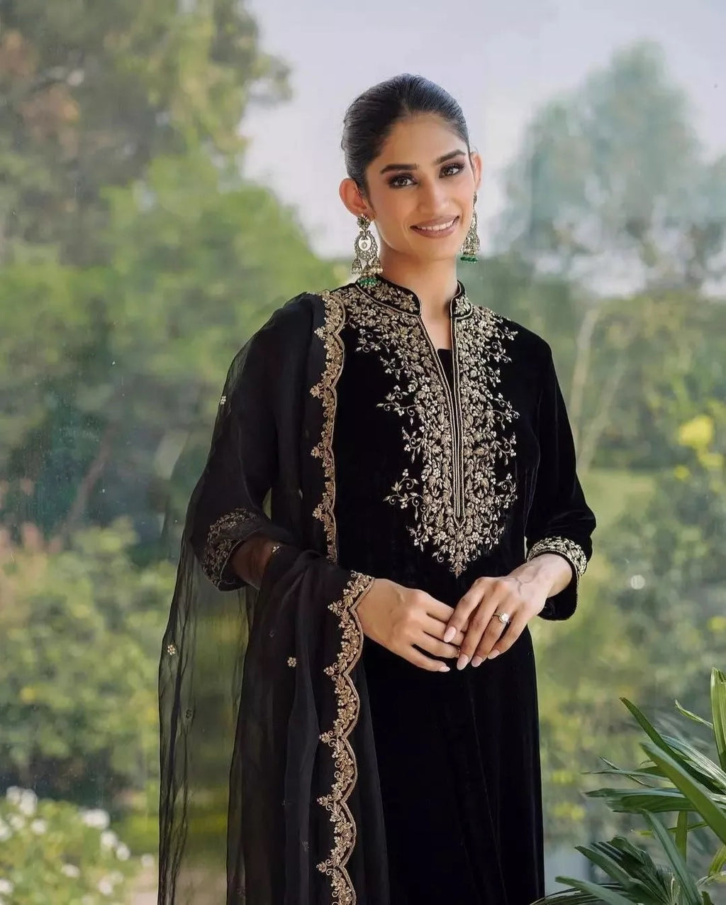 Velvet Fabric Sequence Work Top & Pant Dupatta