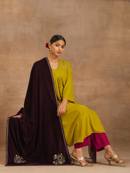 trueBrowns Wine Velvet Embroidered Shawl