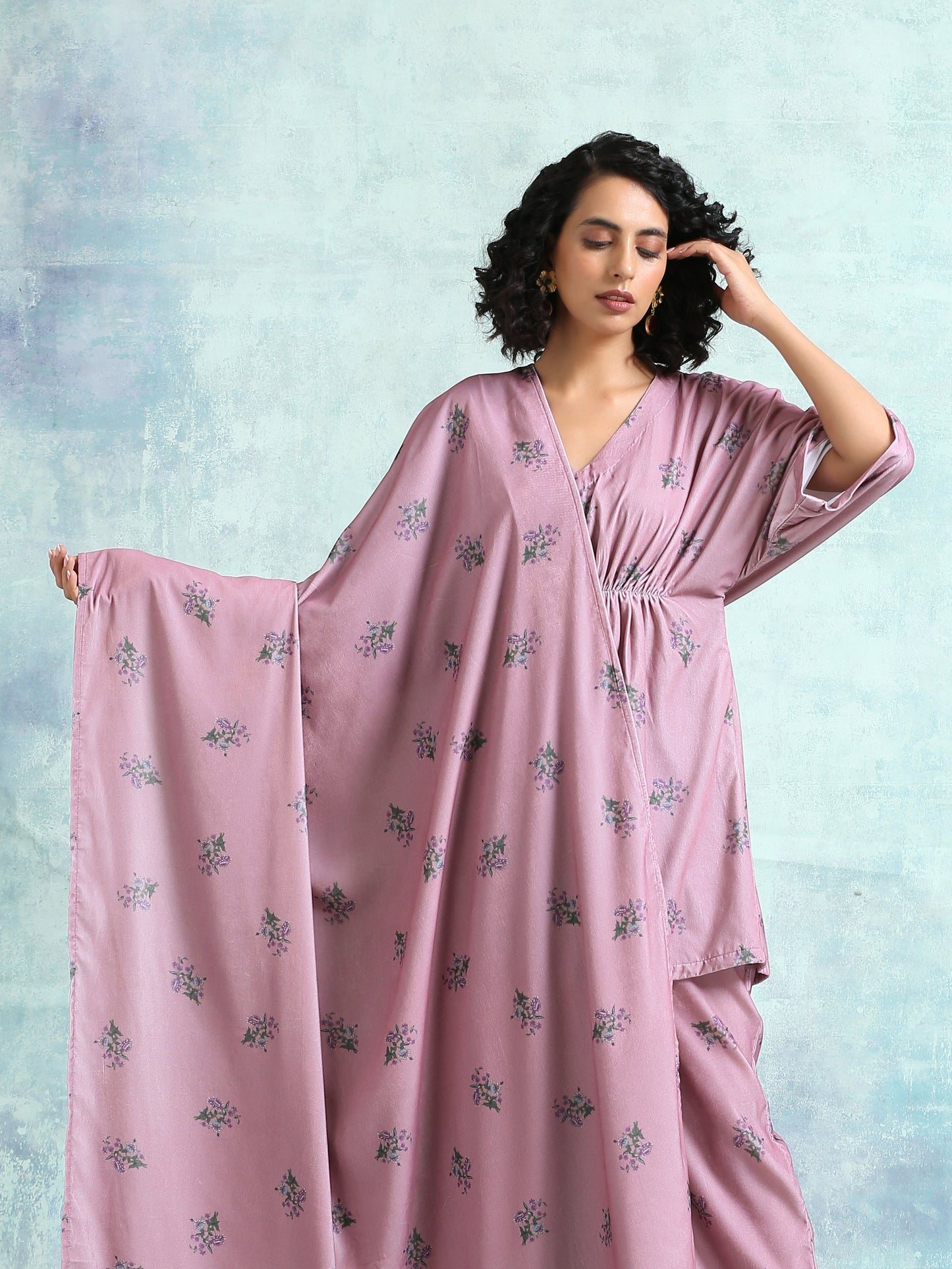 trueBrowns Light Mauve Printed Velvet Shawl