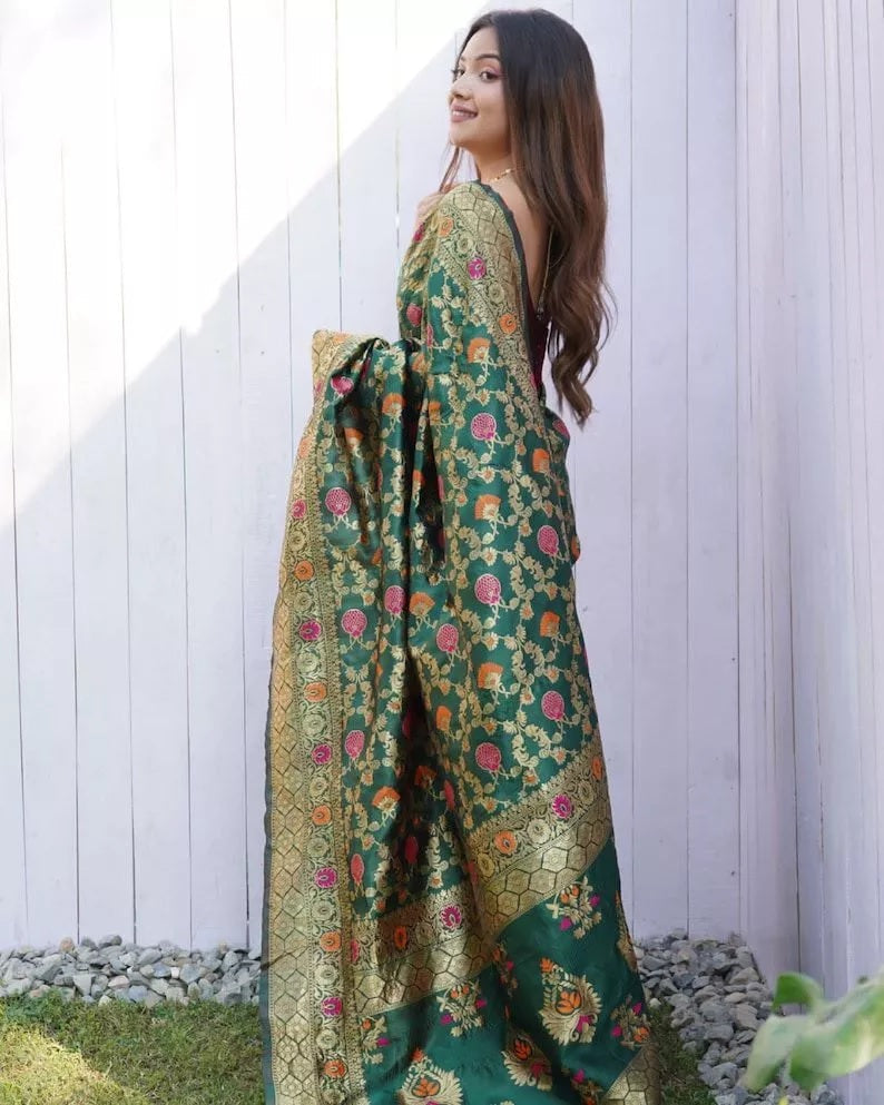 Women's Wedding Wear Banarsi Soft Silk Saree & Blouse