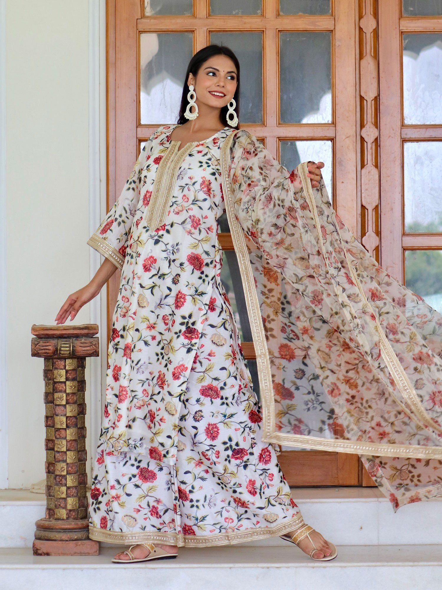 ONEWE INDIA Nimisha Suit Set (Set of 3) - Off White
