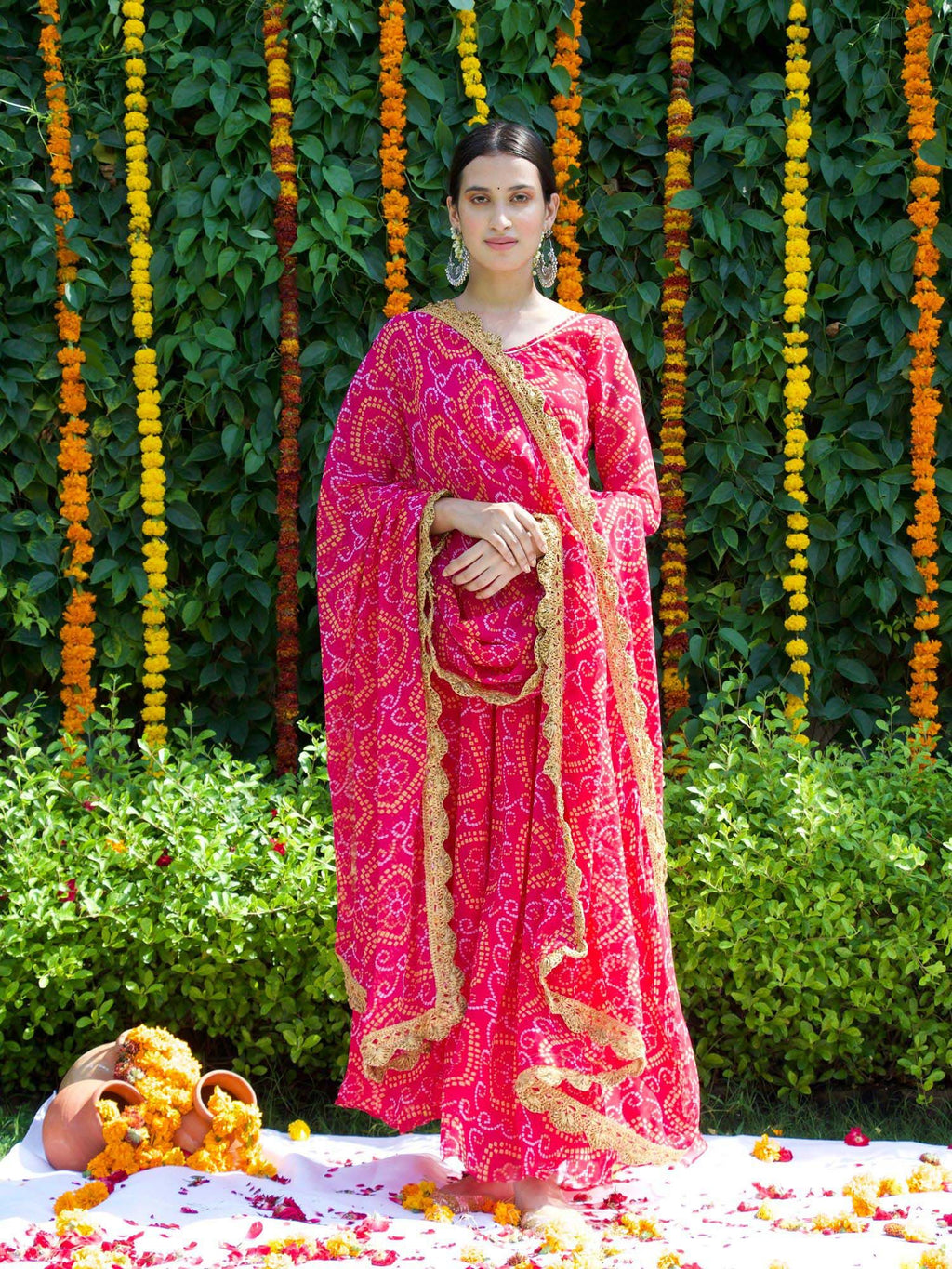 ONEWE INDIA Sheena Bandhani (Set of 3)